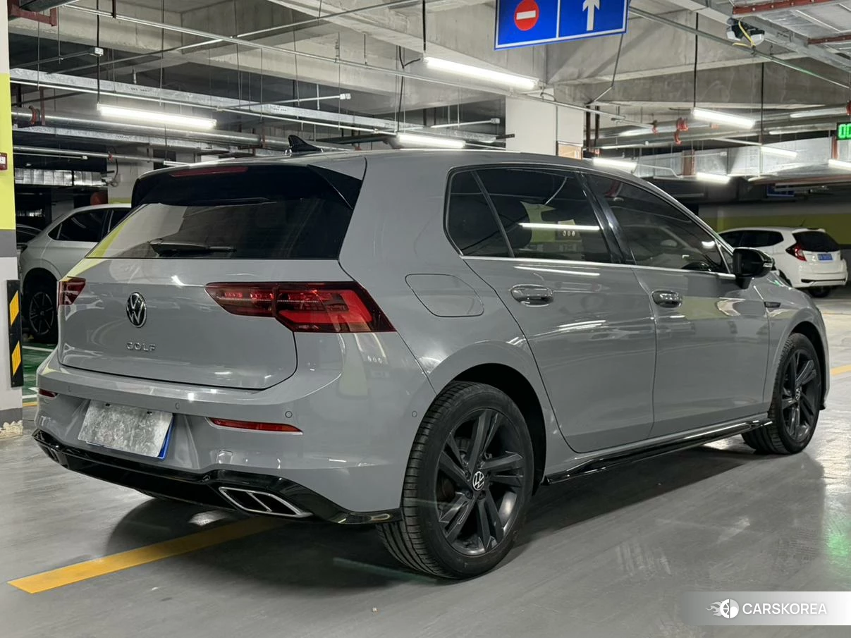 Volkswagen Golf 2022 Серебристо-серый из Китая, фото 4