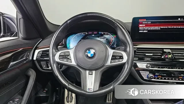 BMW 5 Series (G30) 2022 Черный из Кореи, фото 4