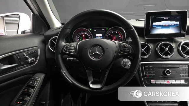 Mercedes-Benz GLA-Class X156 2019 Белый из Кореи, фото 4