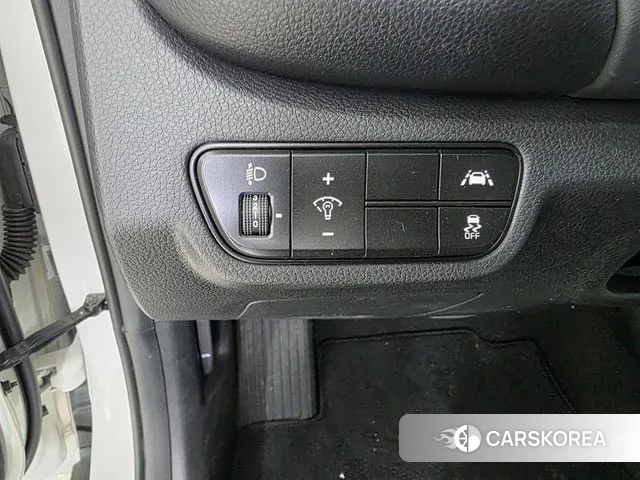 Kia Seltos 2021 Белый из Кореи, фото 4