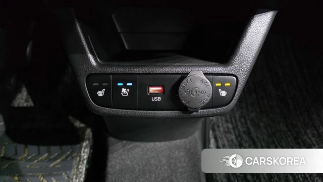 Kia The New Kia Ray EV 2024 Жемчужный цвет из Кореи, фото 4