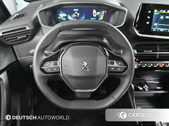 Peugeot e-2008 second generation 2022 Белый из Кореи, фото 4