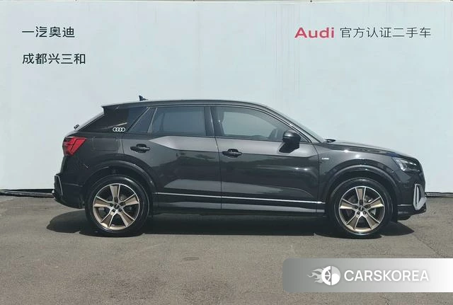 Audi Q2L 2024 Черный из Китая, фото 4