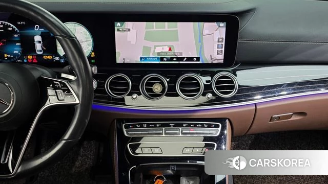 Mercedes-Benz E-Class W213 2021 Белый из Кореи, фото 4