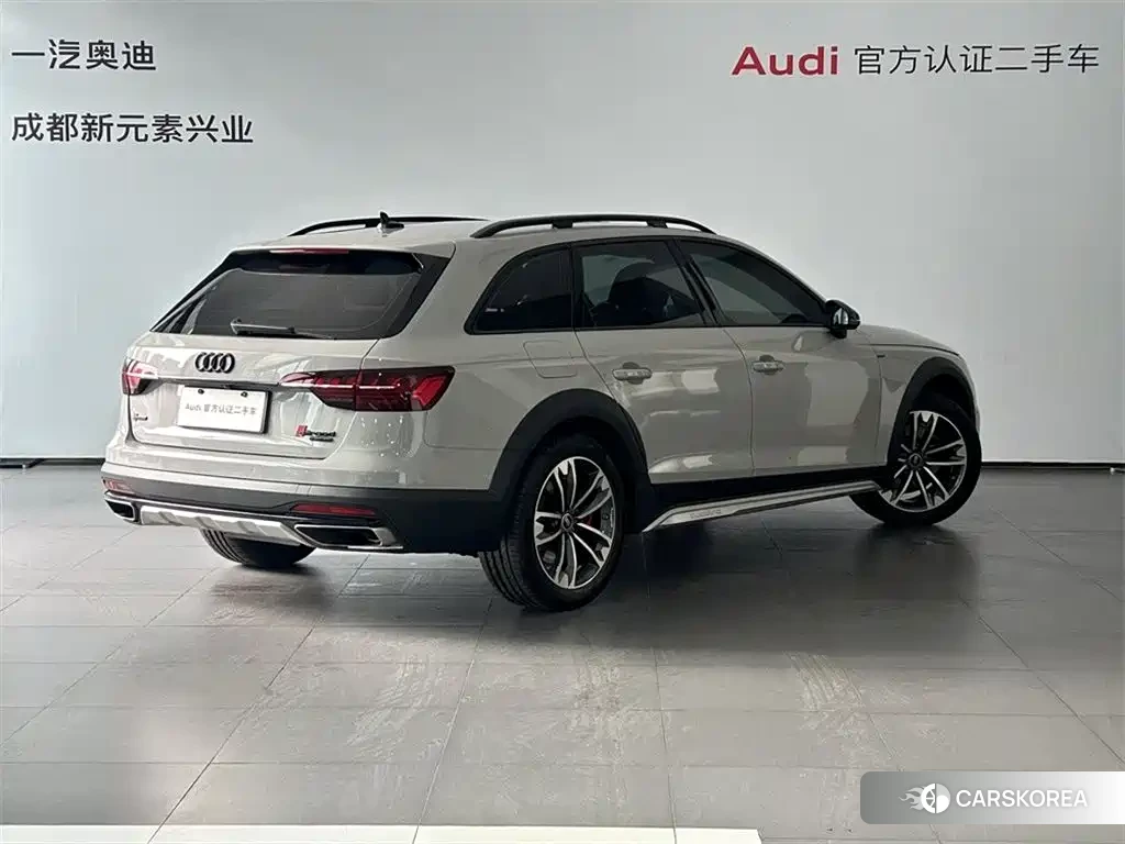 Audi A4L 2023 Синий из Китая, фото 4