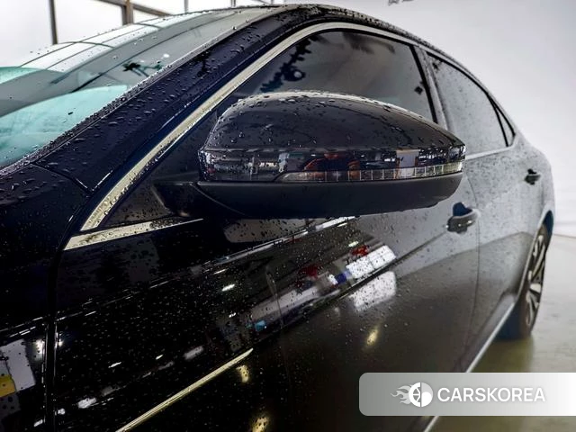 Volkswagen Passat 2024 Черный из Китая, фото 4