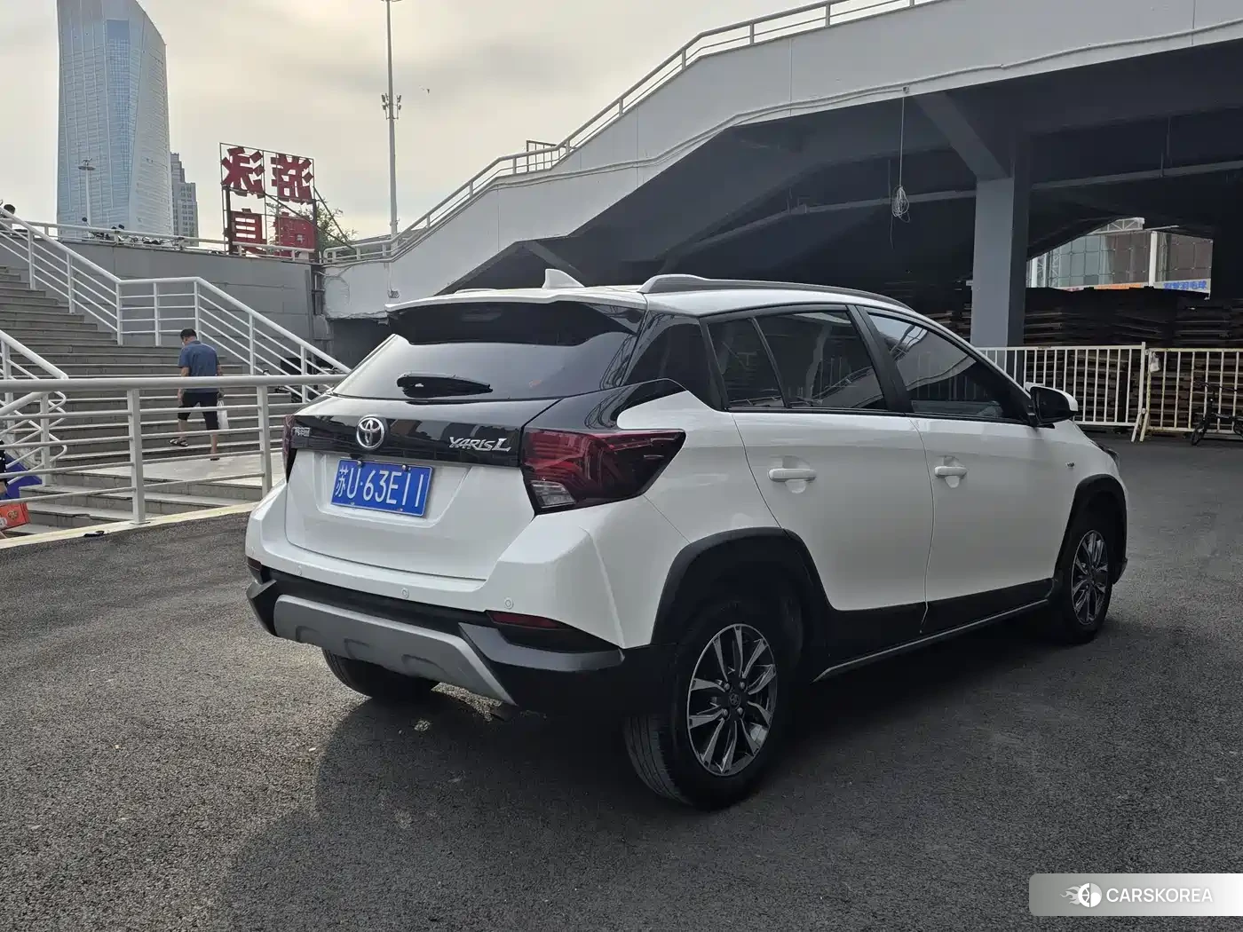 Toyota Yaris L 2023 Белый из Китая, фото 4