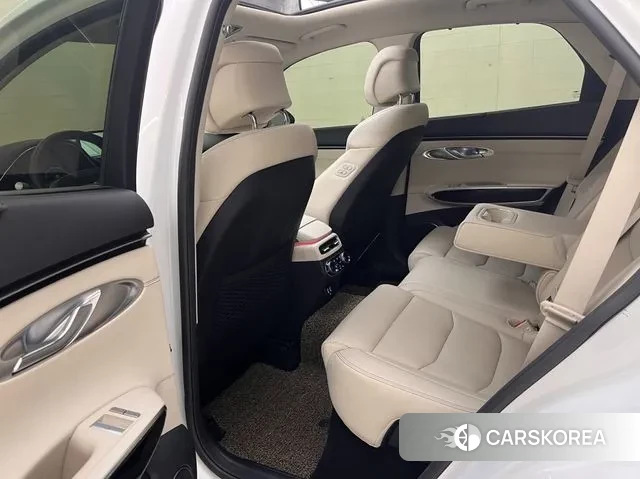 Genesis GV70 2022 Белый из Кореи, фото 4