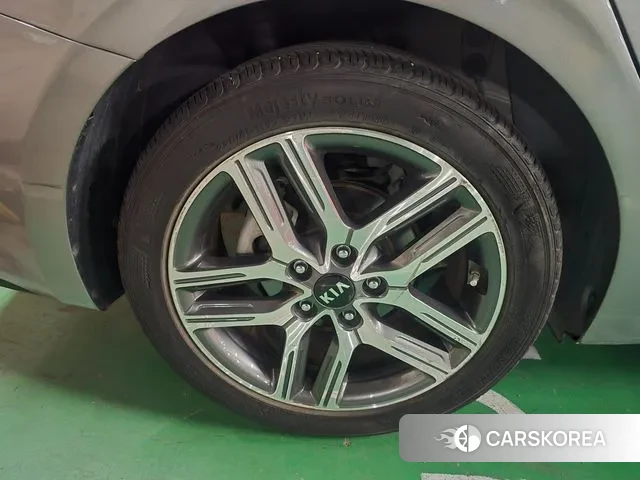 Kia Come New K3 2018 Серебряный из Кореи, фото 4