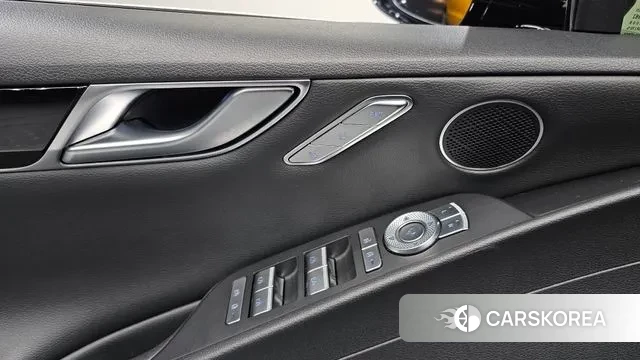 Genesis G80 (RG3) 2023 Черный из Кореи, фото 4