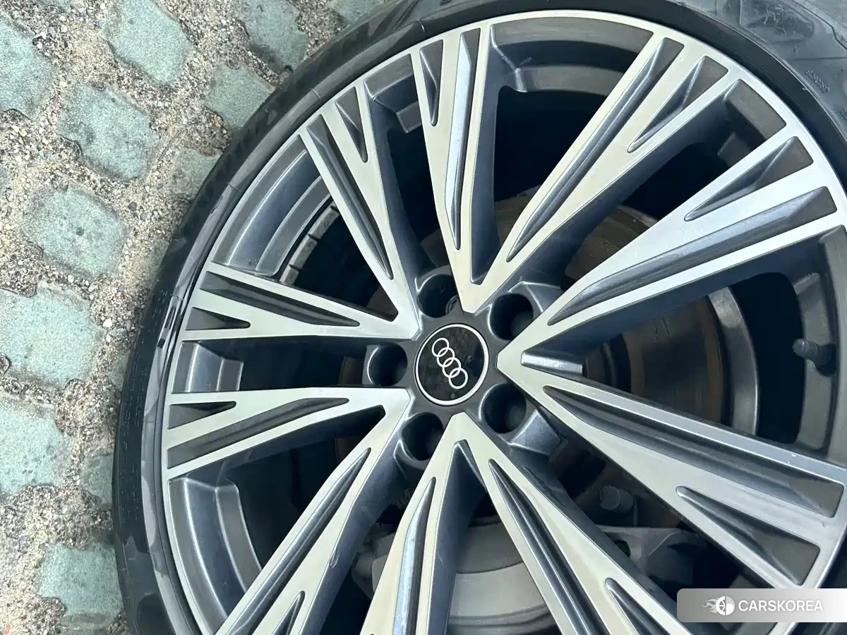 Audi A6L 2024 Черный из Китая, фото 4