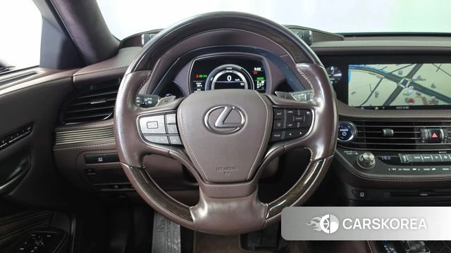 Lexus LS500h 5th generation 2018 Черный из Кореи, фото 4