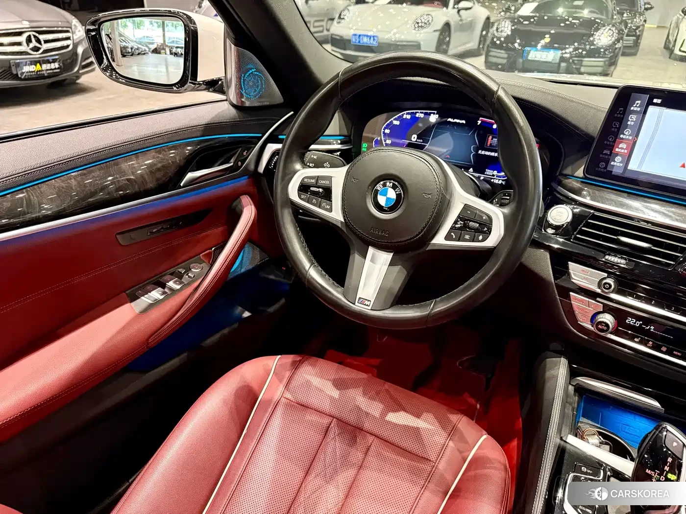 BMW 5 series 2022 Белый из Китая, фото 4