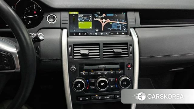 Land Rover Discovery Sports 2019 Черный из Кореи, фото 4