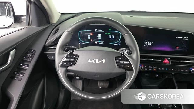 Kia Di Ol Nu Niro 2022 Белый из Кореи, фото 4