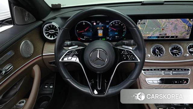 Mercedes-Benz E-Class W213 2021 Белый из Кореи, фото 4