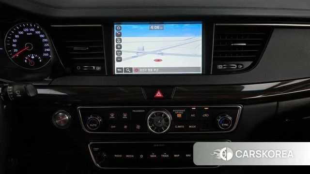 Kia Come New K7 2018 Белый из Кореи, фото 4