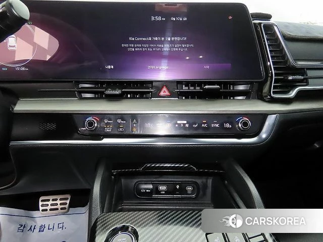Kia Sportage 5th Generation Hybrid 2024 Черный из Кореи, фото 4