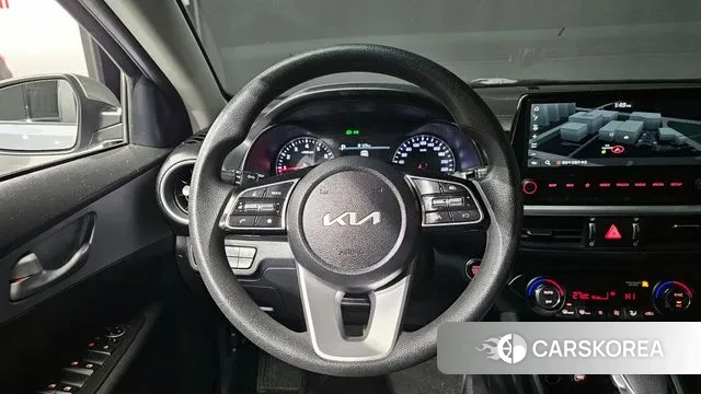 Kia The New K3 2nd generation 2022 Серый из Кореи, фото 4