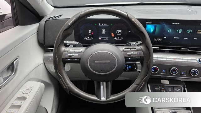 Hyundai Kona (SX2) 2023 Белый из Кореи, фото 4