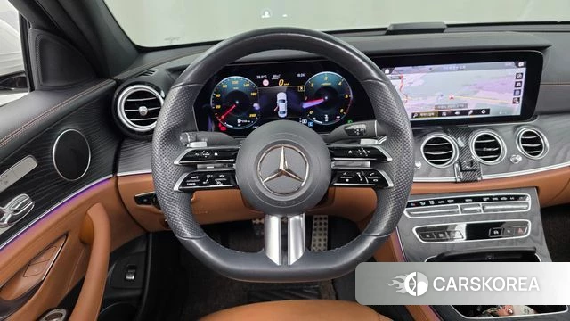 Mercedes-Benz E-Class W213 2021 Белый из Кореи, фото 4