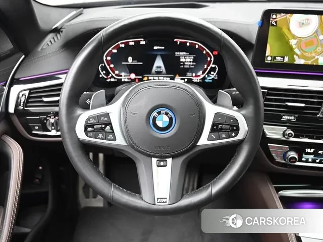 BMW 5 Series (G30) id 2905367 из Кореи 4