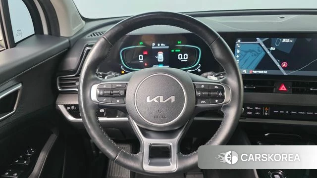 Kia Sportage 5th Generation Hybrid 2023 Белый из Кореи, фото 4