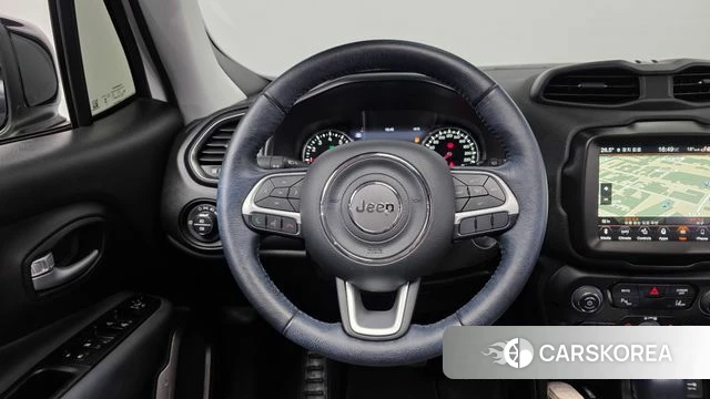 Jeep Renegade 2023 Белый из Кореи, фото 4