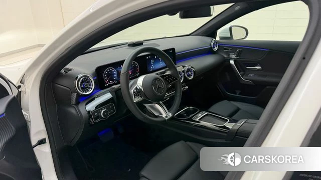 Mercedes-Benz A-Class W177 2025 Белый из Кореи, фото 4