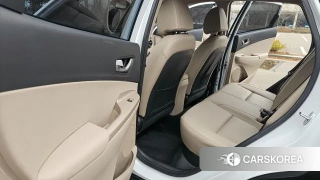 Hyundai Kona 2019 Белый из Кореи, фото 4