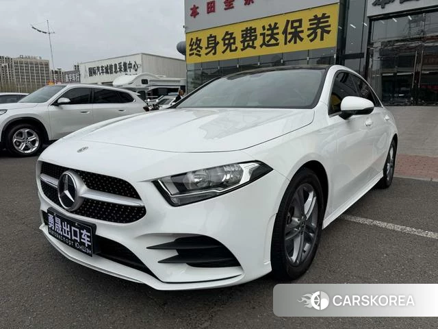Mercedes-Benz Class A 2023 Белый из Китая, фото 4
