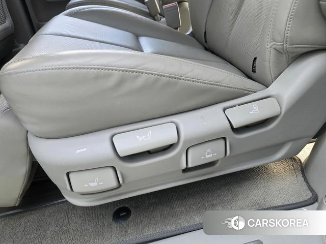 Kia The New Carnival 2018 Черный из Кореи, фото 4