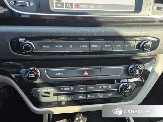 Kia The New Carnival 2019 Белый из Кореи, фото 4