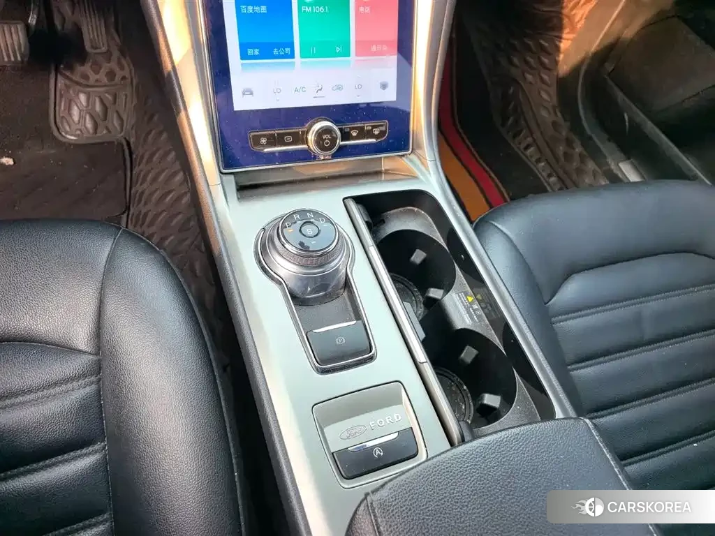 Ford Mondeo 2021 Белый из Китая, фото 4