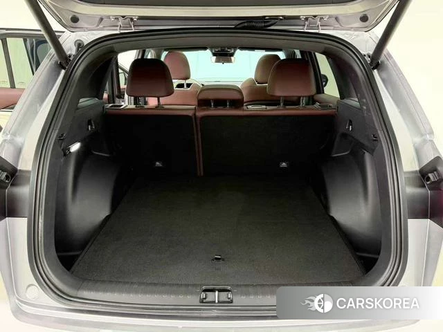 Geely Automobile Xingyue L 2025 Серебристо-серый из Китая, фото 4