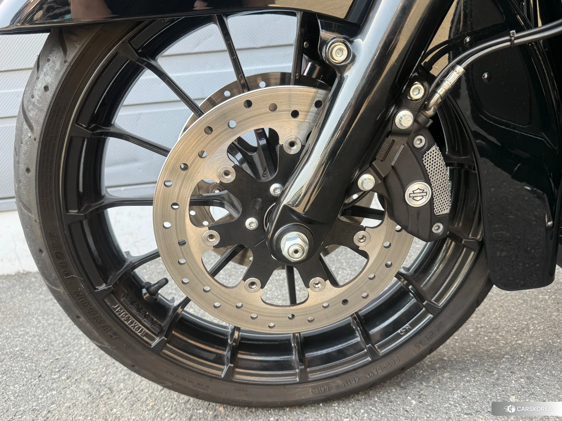 Harley-Davidson Street Glide FLHXS1690 2019 из Японии, фото 3