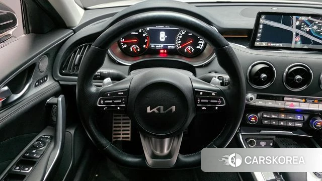 Kia Stinger Meister 2023 Белый из Кореи, фото 4