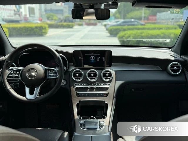 Mercedes-Benz GLC 2021 Черный из Китая, фото 4