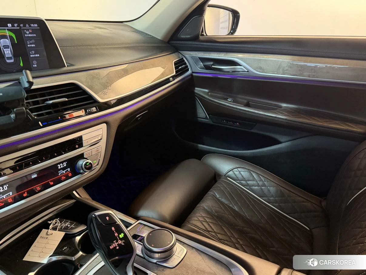 BMW 7 series 2021 Черный из Китая, фото 4