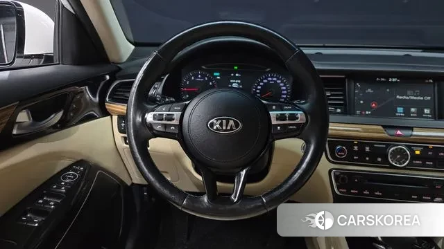 Kia Come New K7 2018 Белый из Кореи, фото 4