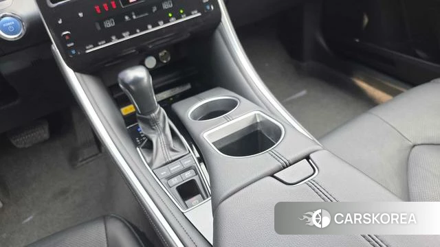 Toyota Asian dragon 2023 Белый из Китая, фото 4