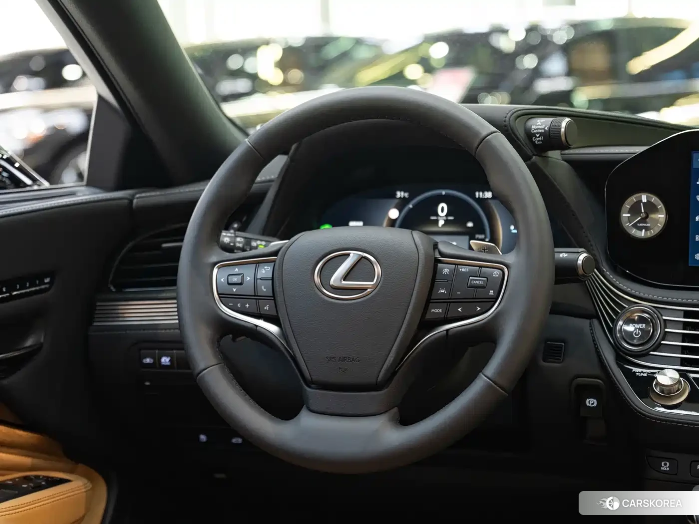 Lexus LS 2026 Черный из Китая, фото 4