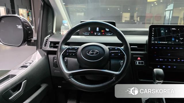 Hyundai Staria 2023 Серебряный из Кореи, фото 4