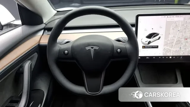 Tesla Model 3 2021 Белый из Кореи, фото 4
