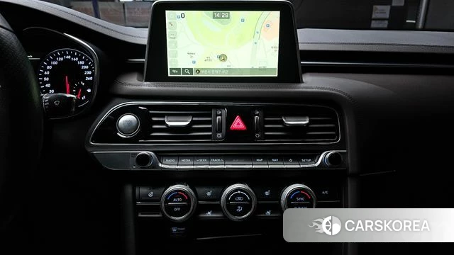 Genesis G70 2018 Серый из Кореи, фото 4