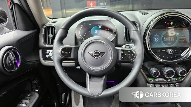 Mini Cooper Countryman 2023 Серебряный из Кореи, фото 4