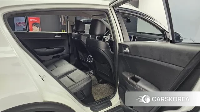 Kia Sportage 4th Generation 2018 Белый из Кореи, фото 4