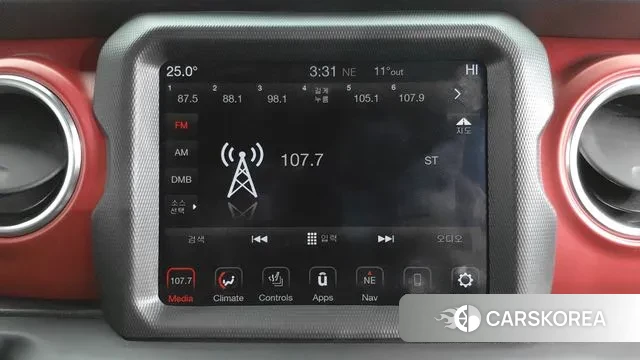 Jeep Gladiator (JT) 2021 Белый из Кореи, фото 4