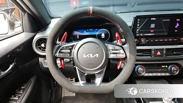 Kia The New K3 2nd generation 2023 Белый из Кореи, фото 4