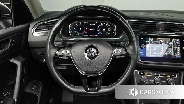 Volkswagen Tiguan Allspace 2020 Серый из Кореи, фото 4